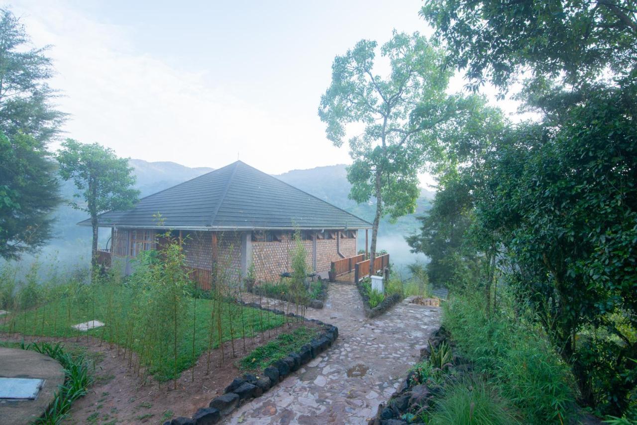 Gorilla Leisure Lodge Kisoro Exteriör bild