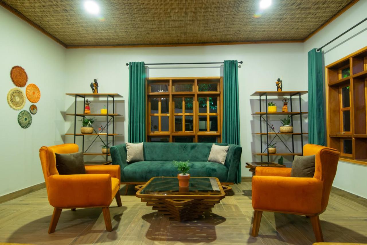 Gorilla Leisure Lodge Kisoro Exteriör bild